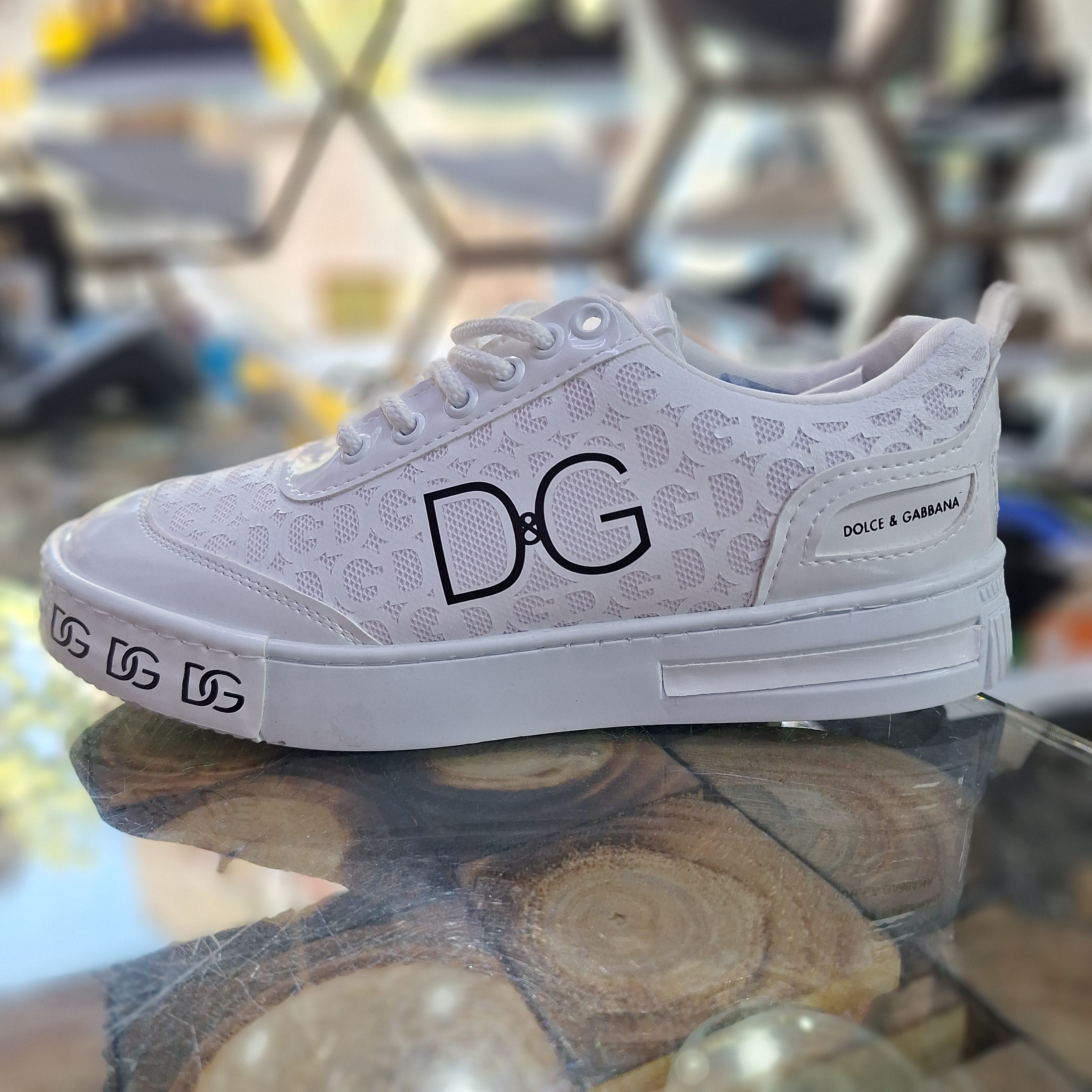 Dolce Gabbana Colors Casual men's shoes  Iconic D&G logo details on the toe and tongue