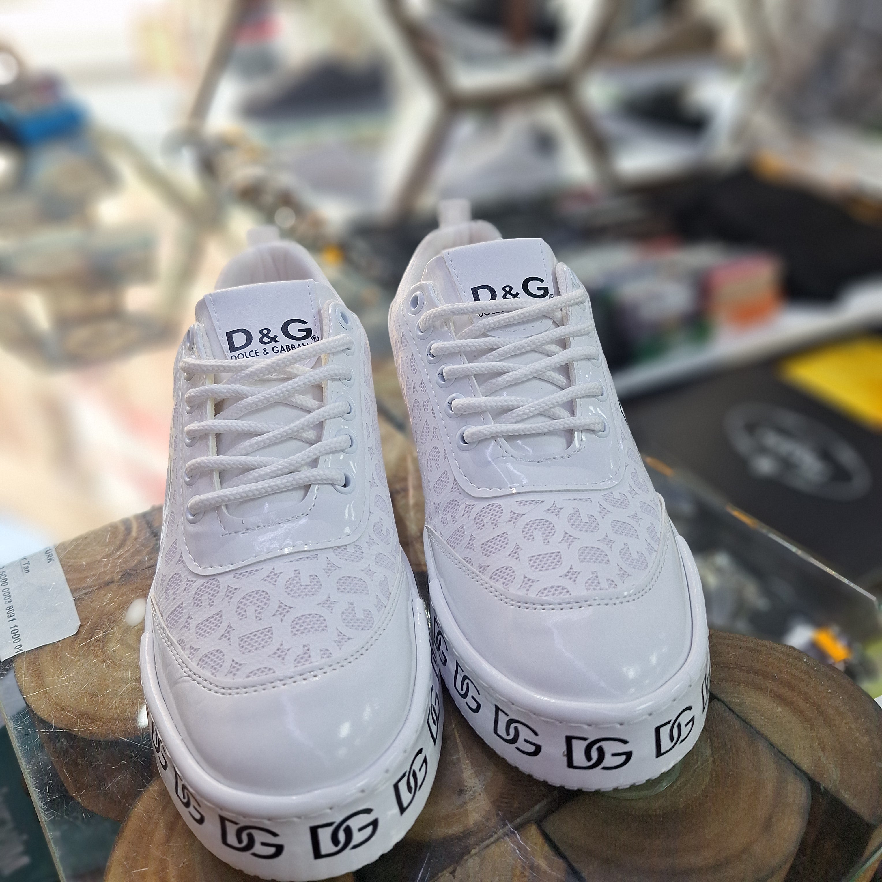 Dolce Gabbana Colors Casual men's shoes  Iconic D&G logo details on the toe and tongue