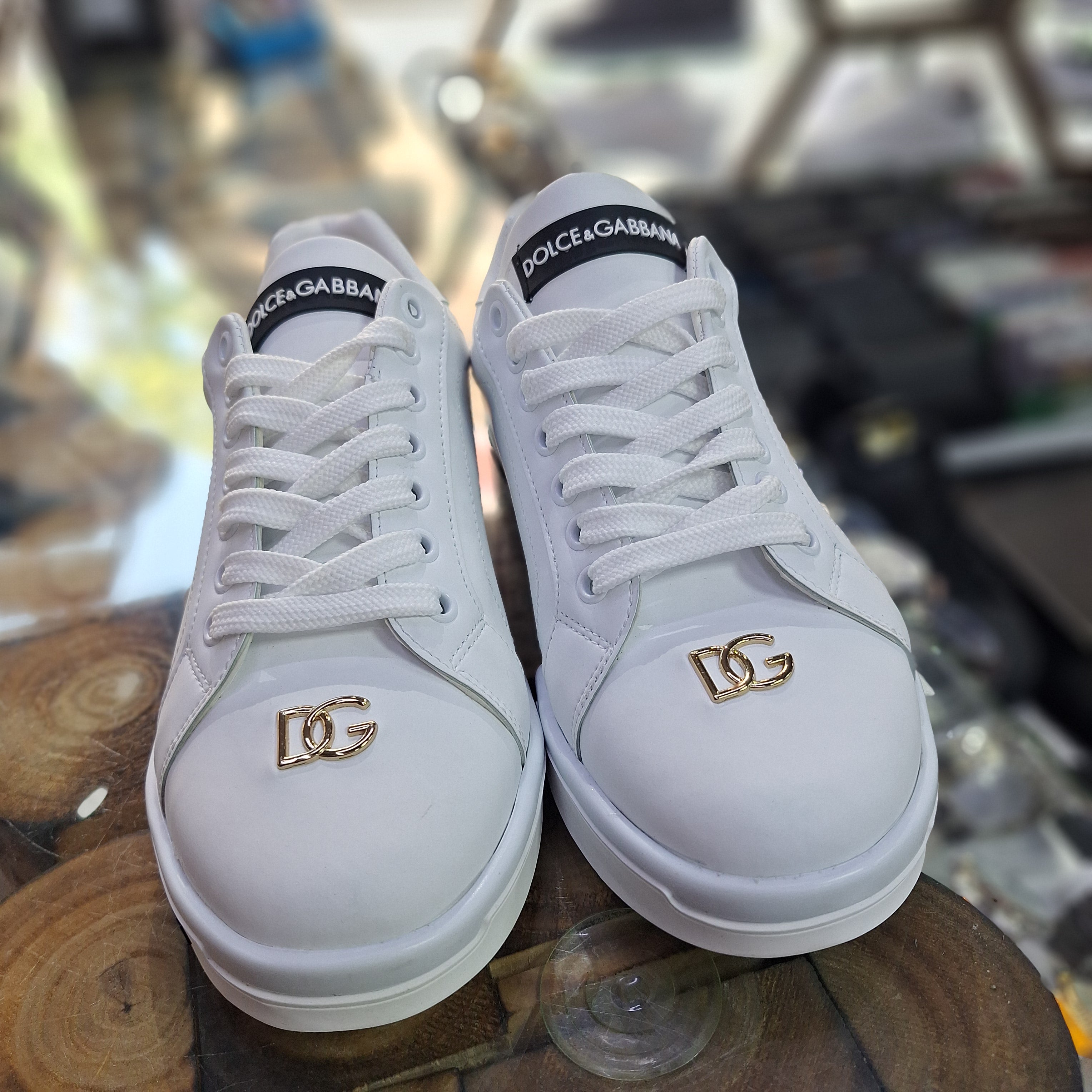 Dolce Gabbana 2 Colors Casual men's shoes  Iconic D&G logo details on the toe and tongue